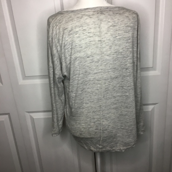 Madewell v Neck Long Sleeve Tee - Picture 4 of 5